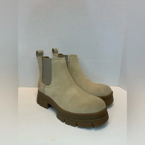 UGG | Shoes | Ugg Women Boots Size 6 | Poshmark